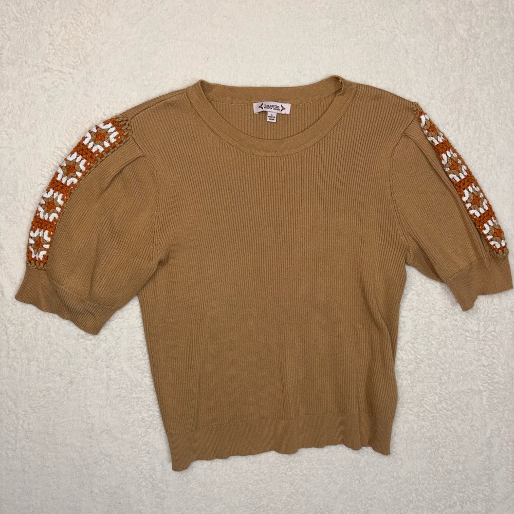 Nanette Lepore Crochet Puff Sleeves: tan ribbed white and orange crochet Size L